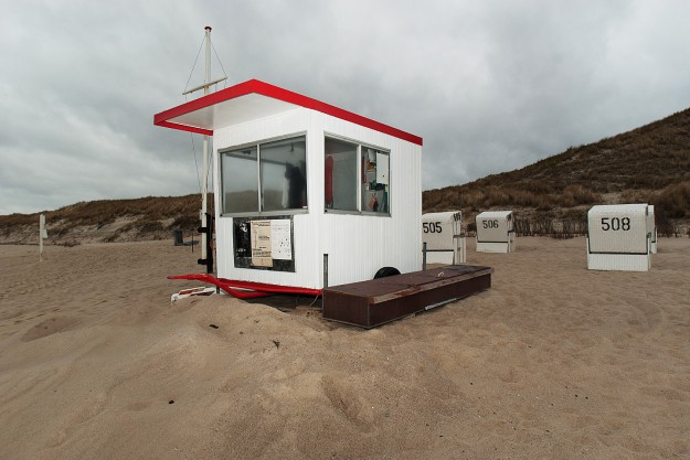 ein Tag Deutschland Doppelseite in dem Fotobuch „ein Tag Deutschland / FREELENS / dpunkt.verlag“ 2010