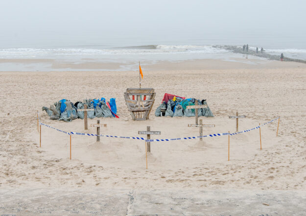 Shades of Trash Installation, Brandenburger Strand, Westerland, 2018